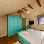 Rustik Apartment *