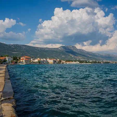 Rustik アパート *