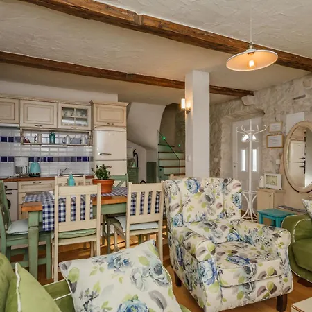 Apartament Rustik *