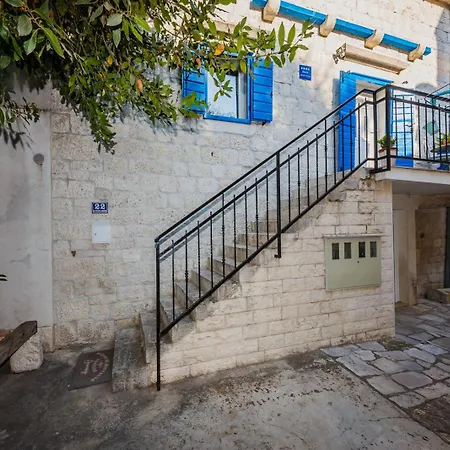 アパート Rustik Kaštela